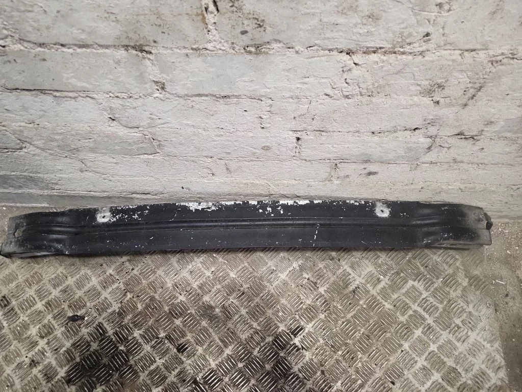 Front bumper cross member