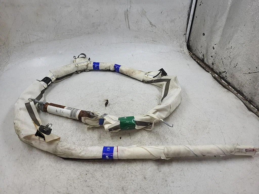 Roof airbag 8T0880741A