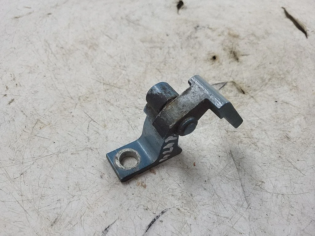 Rear door upper hinge 8K0831402A