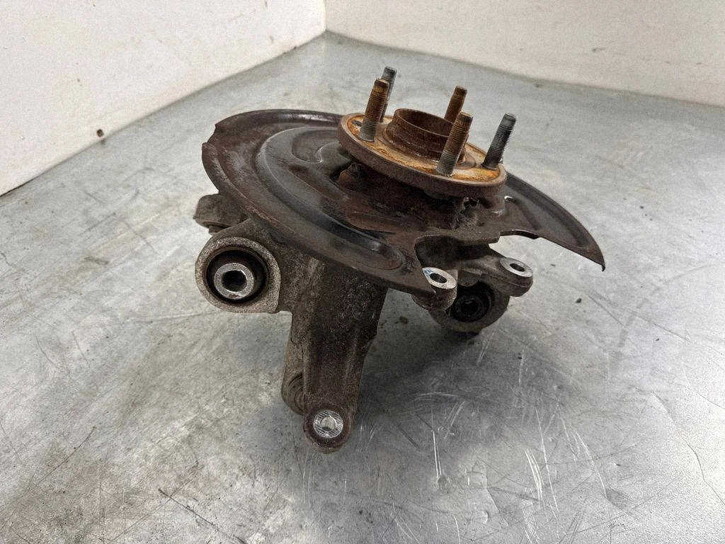 Tagumine rumm DB535B759A