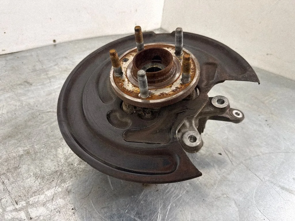 Tagumine rumm DB535B758A
