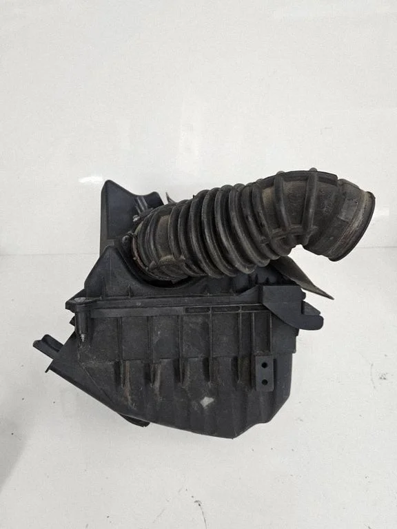 Air filter box 03G133837