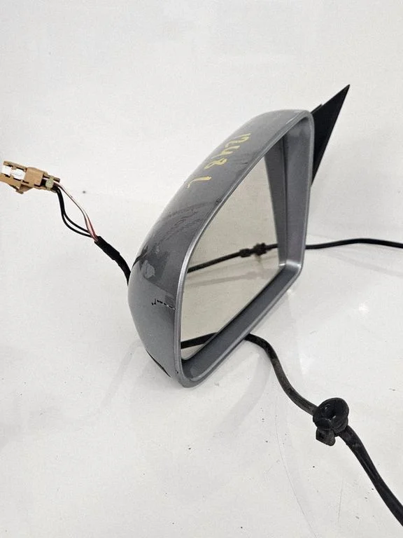 Front door electric wing mirror E1010681