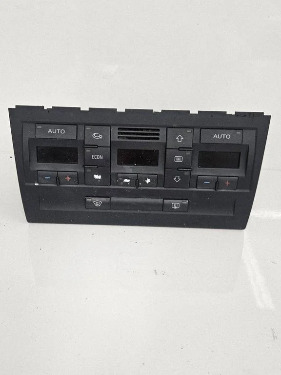 Climate control unit 8E0820043BL