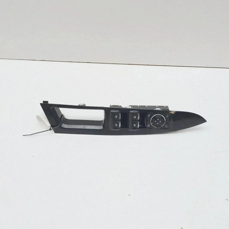 Elektrisko logu slēdzis DS7314A563HE