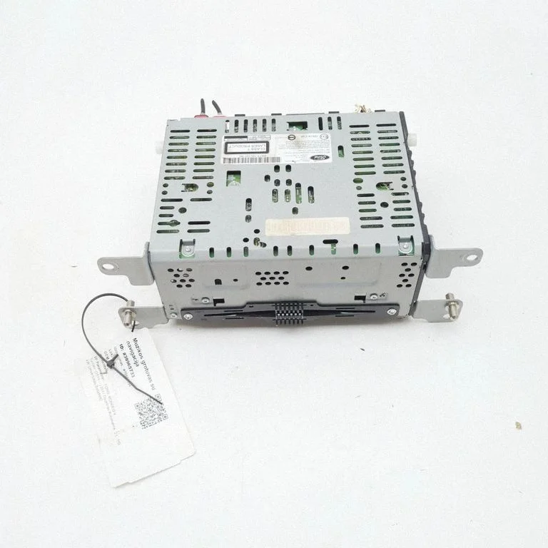 Radio/CD/DVD atskaņotājs/navigācija HS7T19C107NC