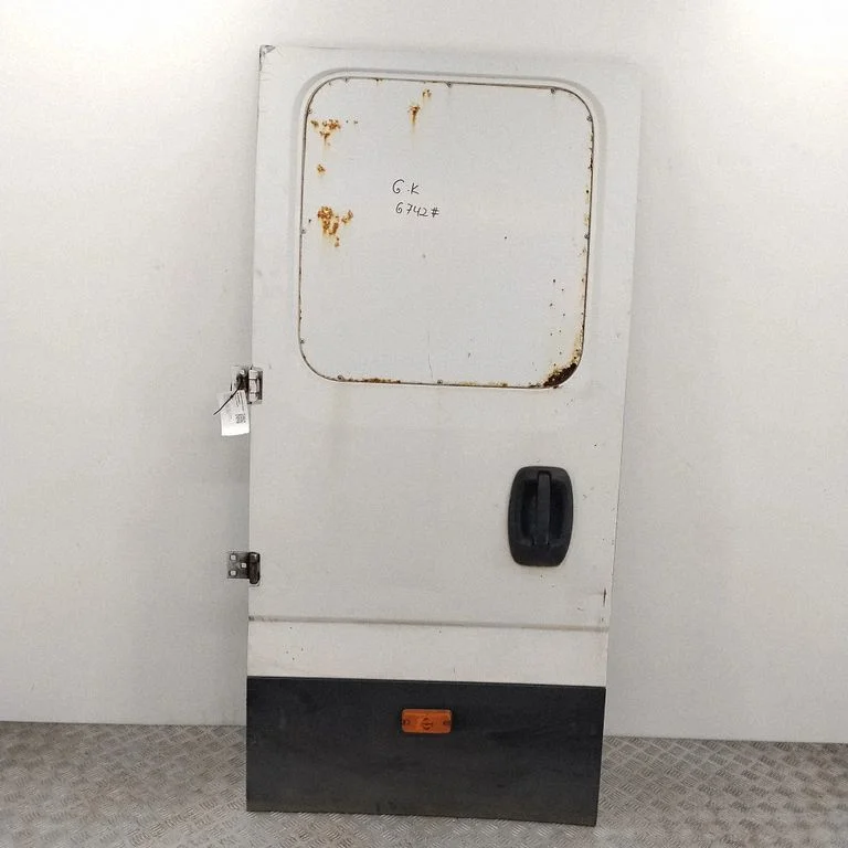 Rear door 5801525467