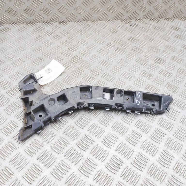 Aizmugurējā bufera turētājs DS7317A881S