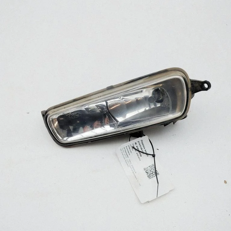 Priekšējais miglas lukturis F1EB15A255AB