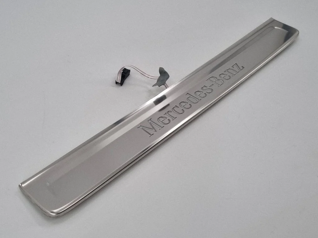 Front sill trim cover – Mercedes-Benz EQE v295 (2022-)