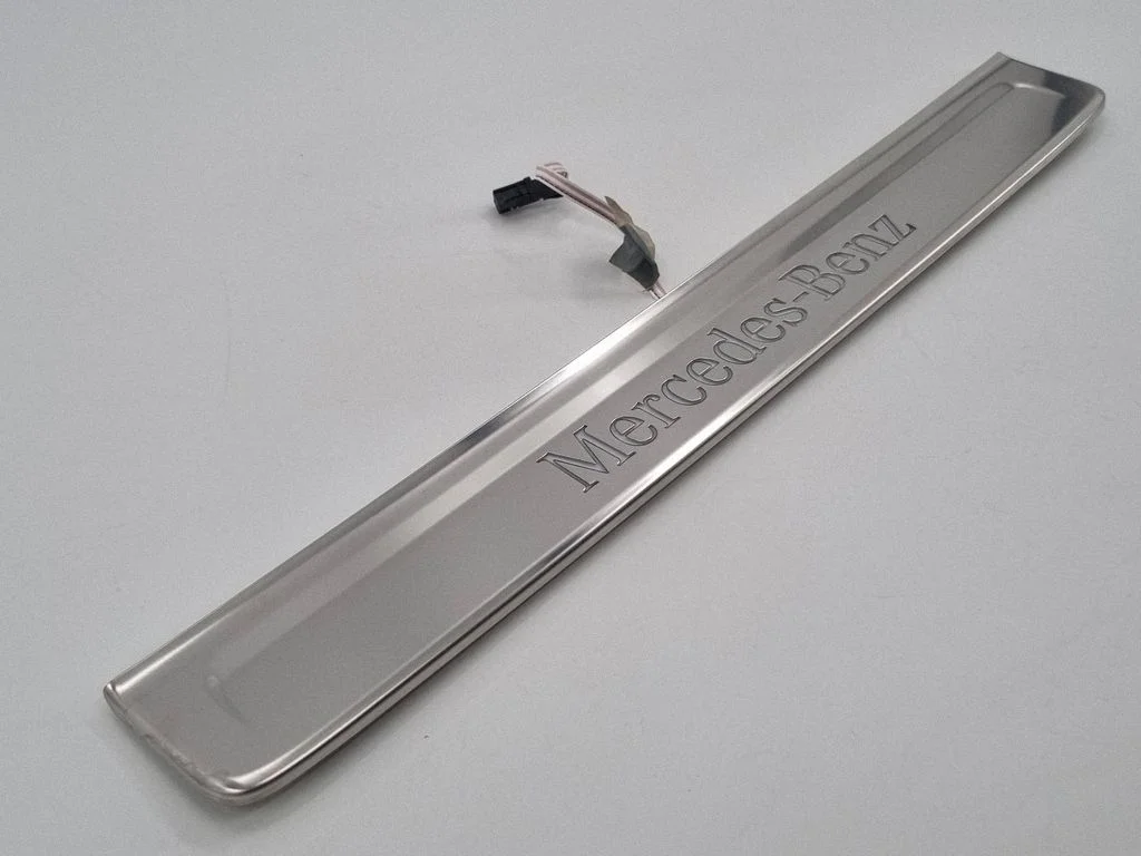 Front sill trim cover – Mercedes-Benz EQE v295 (2022-)