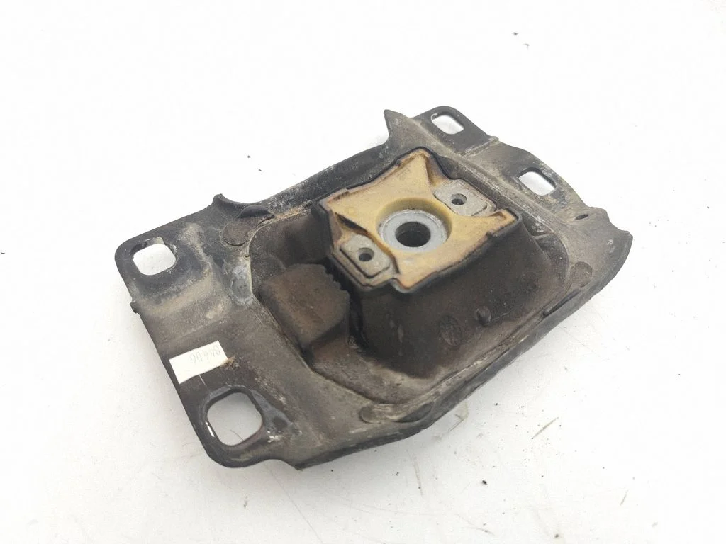 Gearbox mount AV617M121EB