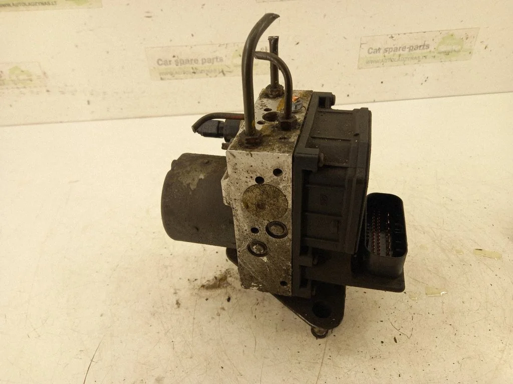 ABS block – Mercedes-Benz Sprinter W901 W902 W903 W904 (1995-2007)