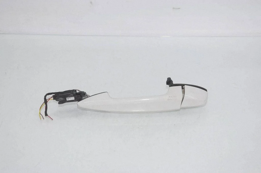Front door exterior handle 7433843
