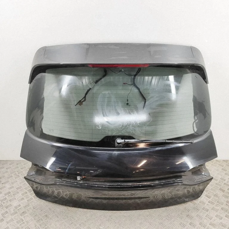 Aizmugurējais vāks (bagāžnieka) 95B827041AY