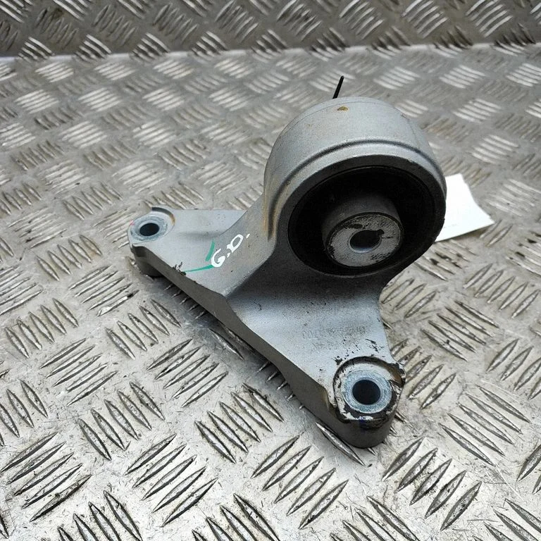 Dzinēja spilvens SA2H2001700