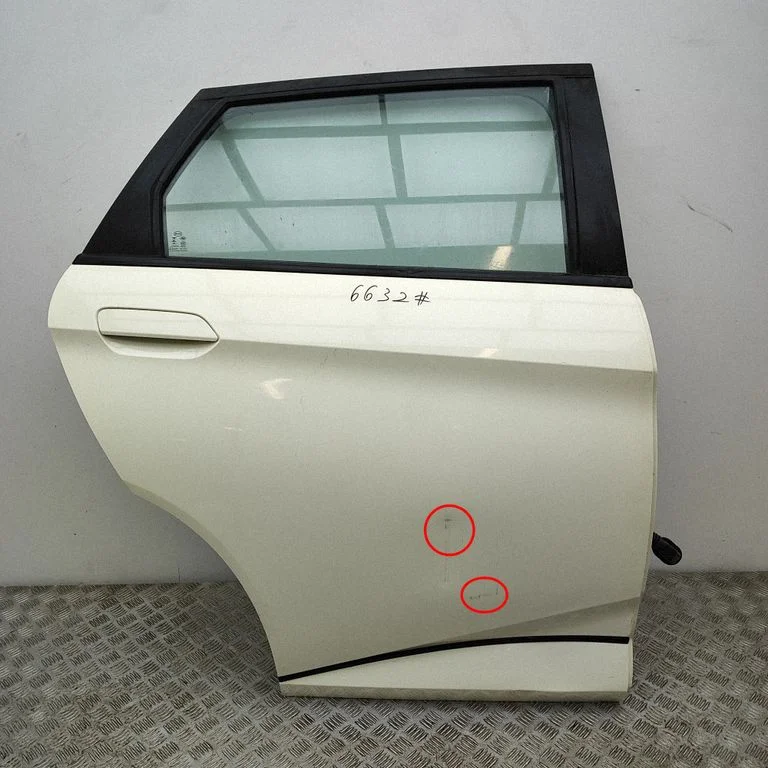 Rear door EM2EU620101977
