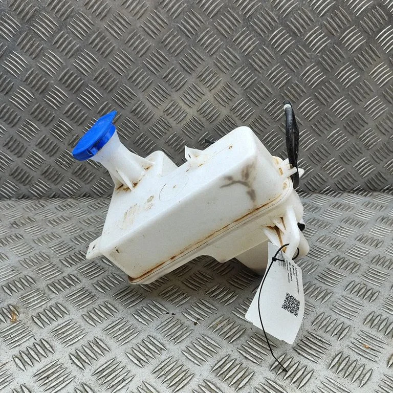 Windshield washer fluid reservoir/tank EM2EU5207110 – BYD Dolphin (2021-)