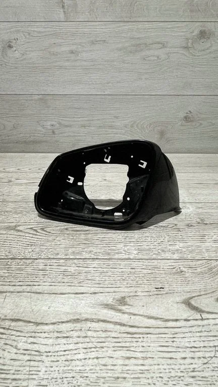 Plastic wing mirror trim cover – BMW 1 Series F20 F21 (2011-2019)