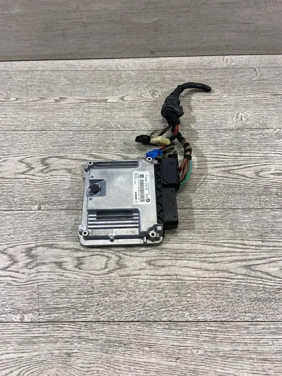 Engine control unit/module 8517874