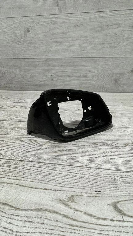 Plastic wing mirror trim cover – BMW 3 Series F30 F35 F31 (2012-2018)