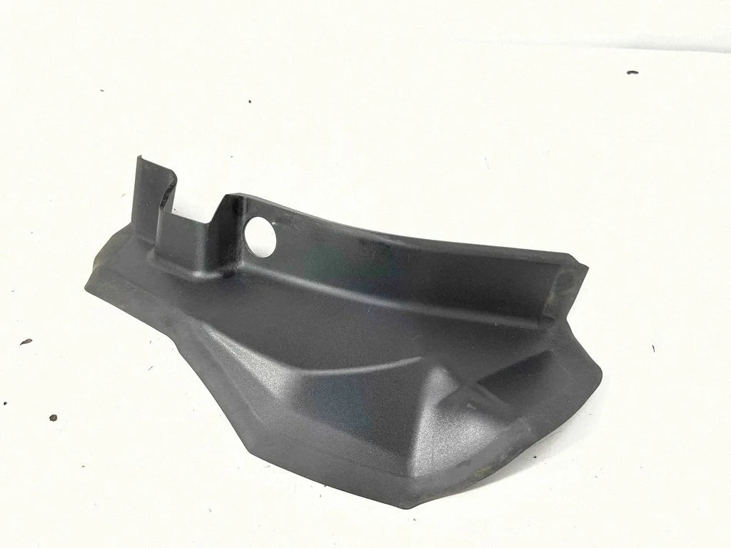Rear/tail light trim molding – BMW X6 G06 (2019-)