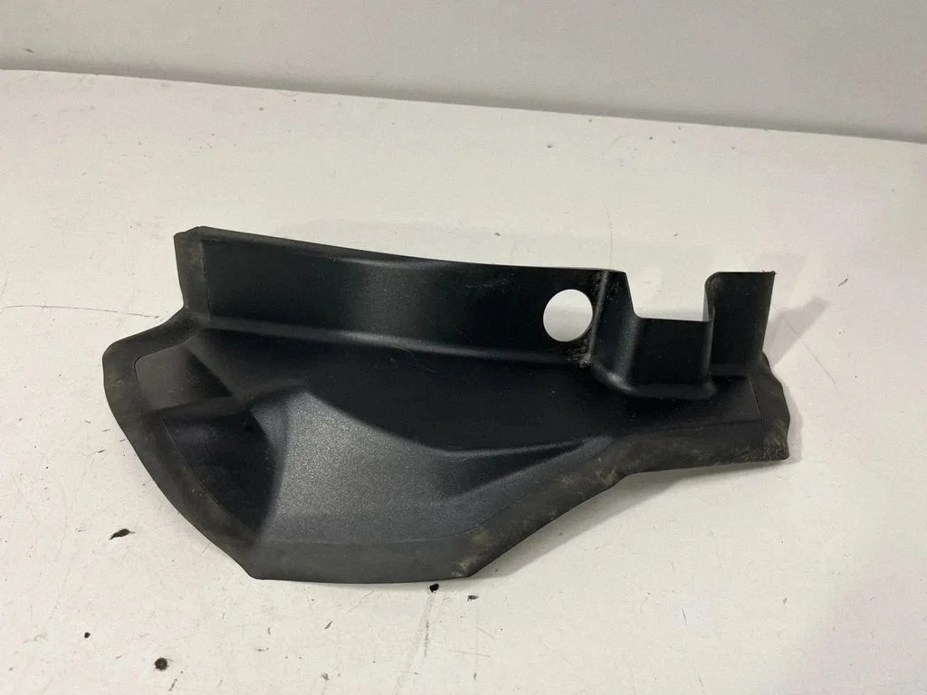Rear/tail light trim molding – BMW X6 G06 (2019-)