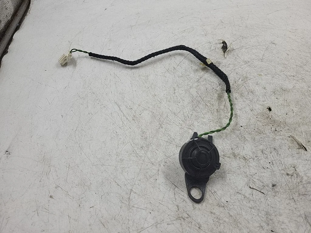 Front door high frequency speaker 8368231