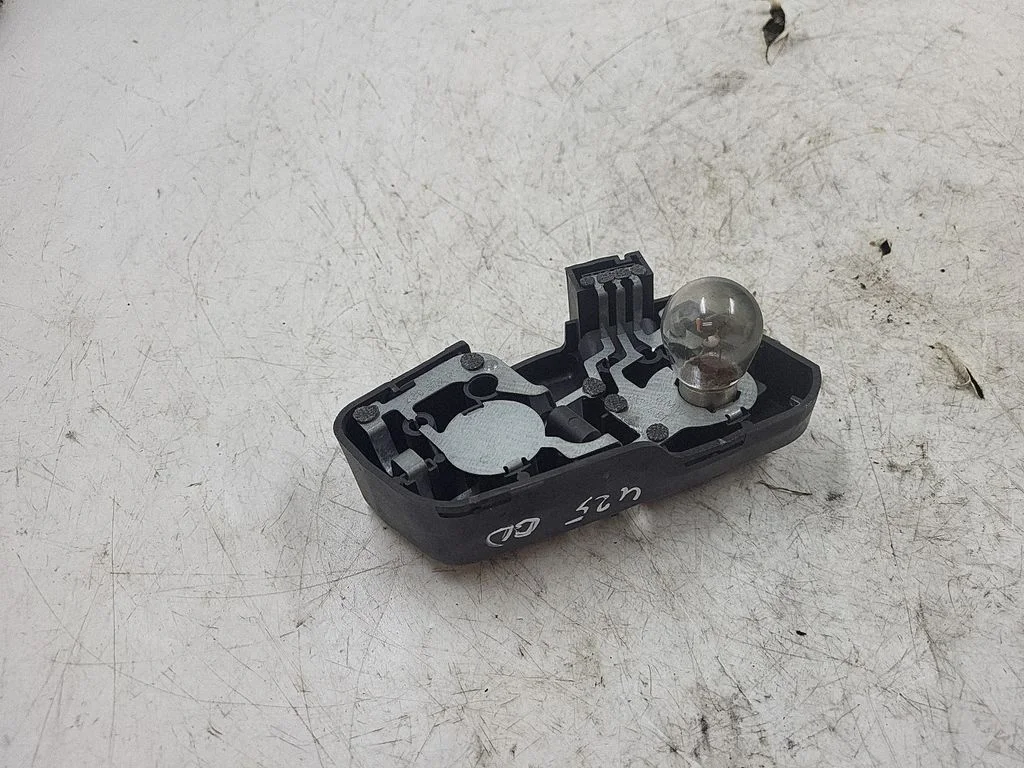 Tail light bulb cover holder 388570R