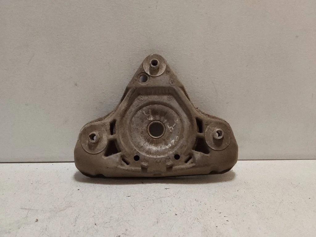 Coil spring mount – Audi A4 S4 B6 8E 8H (2001-2005)
