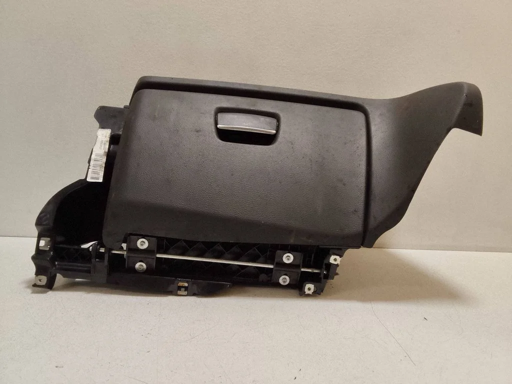 Kindalaeka komplekt – BMW 1-seeria E81 E87 (2004-2011)