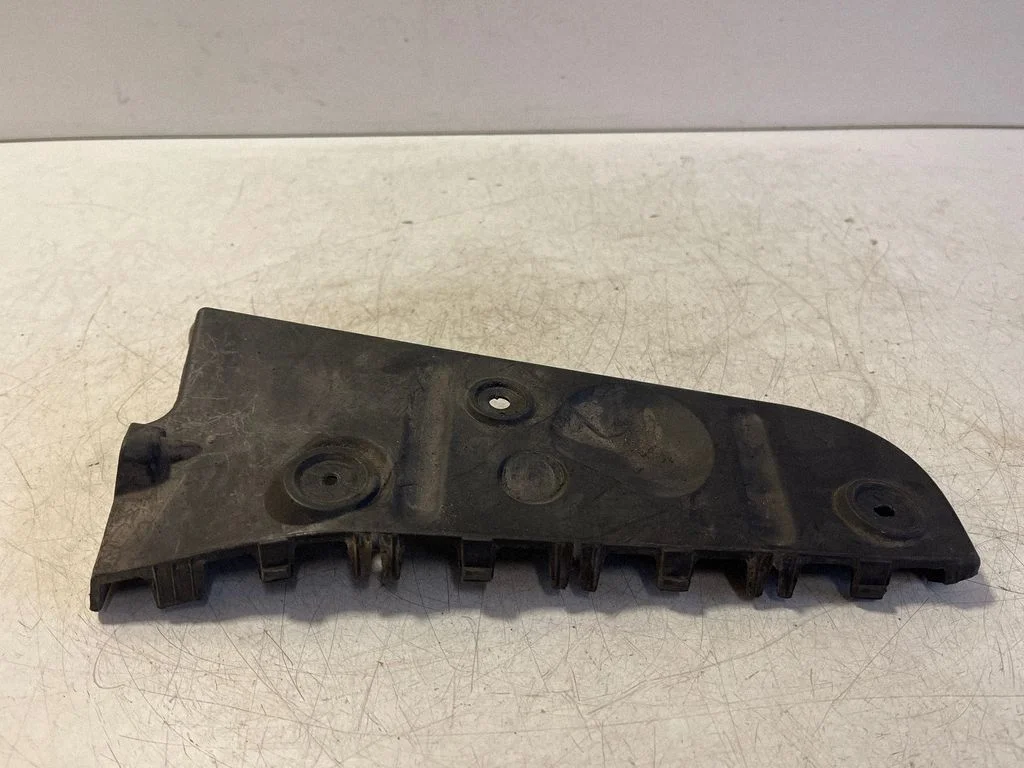 Rear bumper mounting bracket 8E0807453