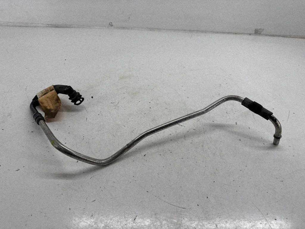 Fuel line pipe VPDA8U9S278B