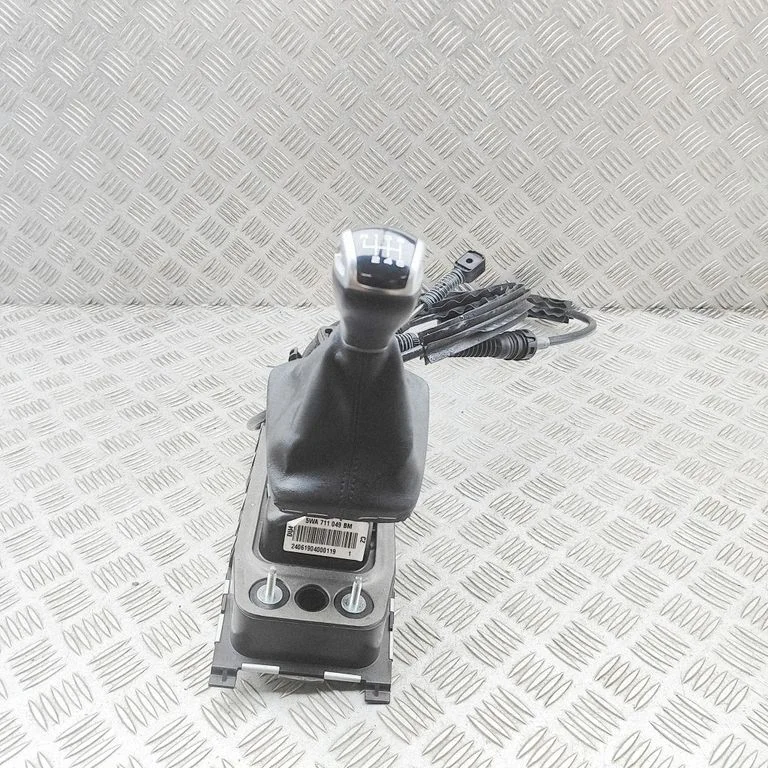Gear selector mechanism 8Y0863278D