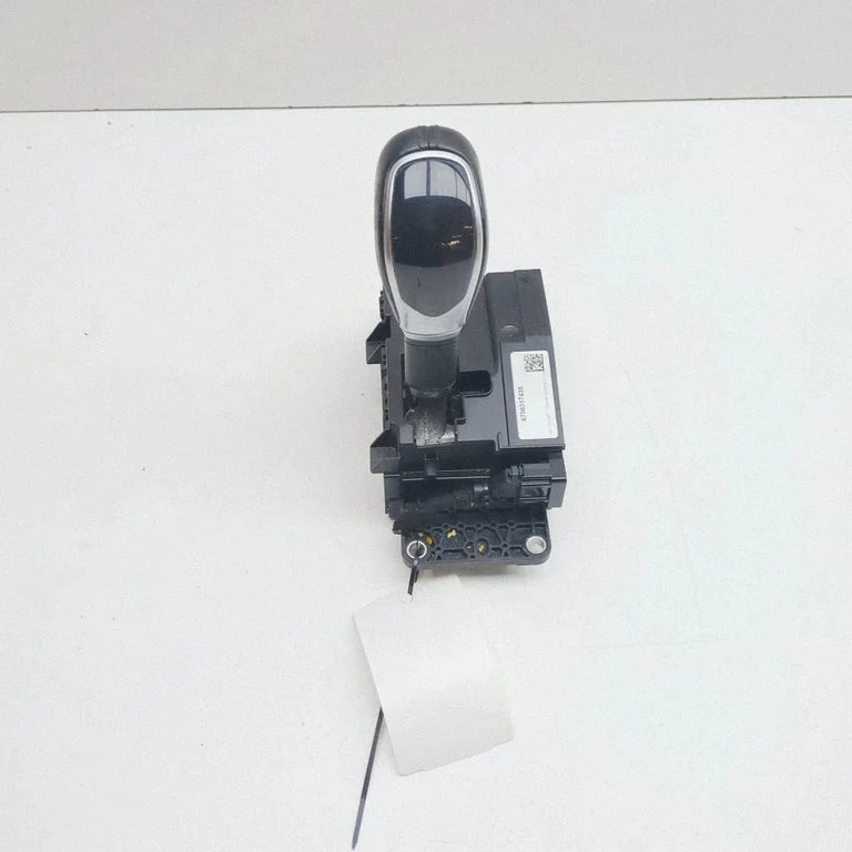 Gear selector mechanism – Maserati Ghibli (2013-)