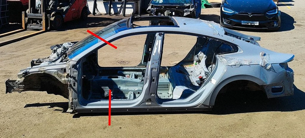Front quarter panel – left