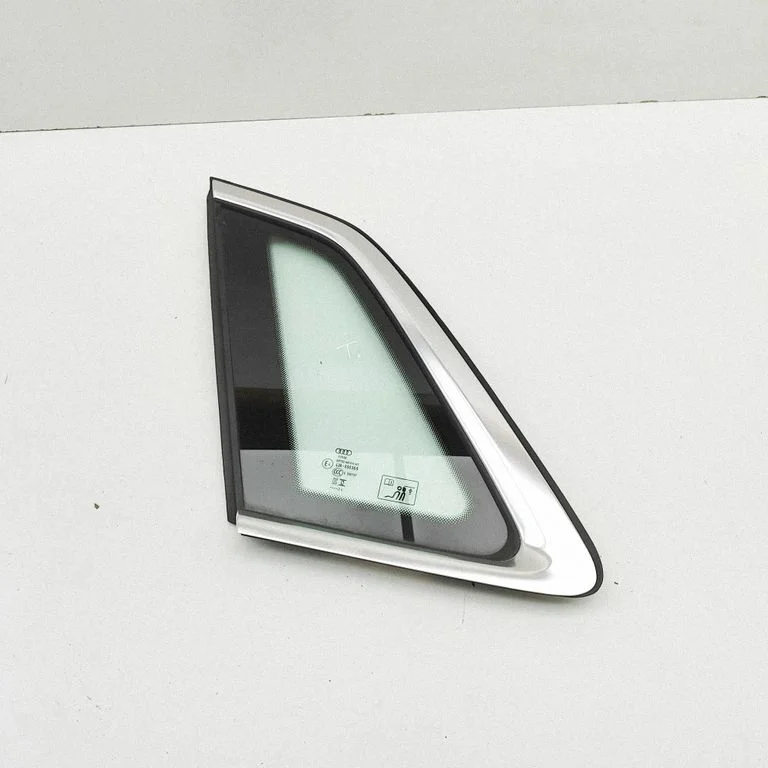 Rear side window 8Y4845297M