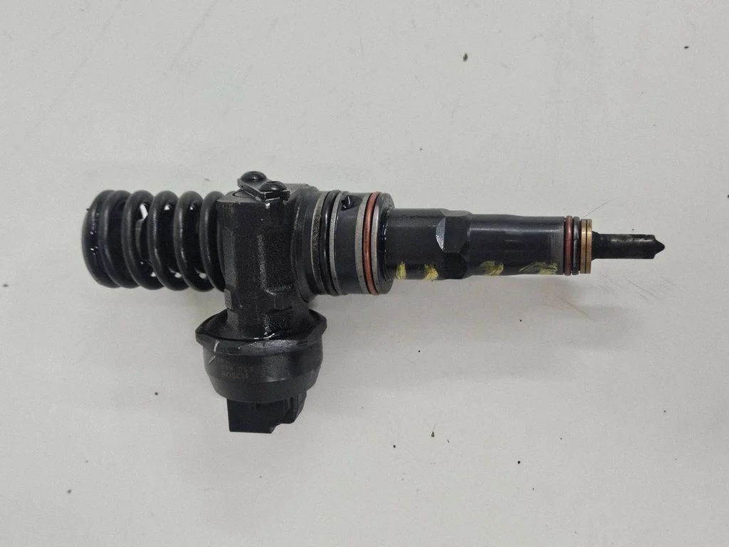 Fuel injector – Volkswagen Passat B5.5 (2001-2005)