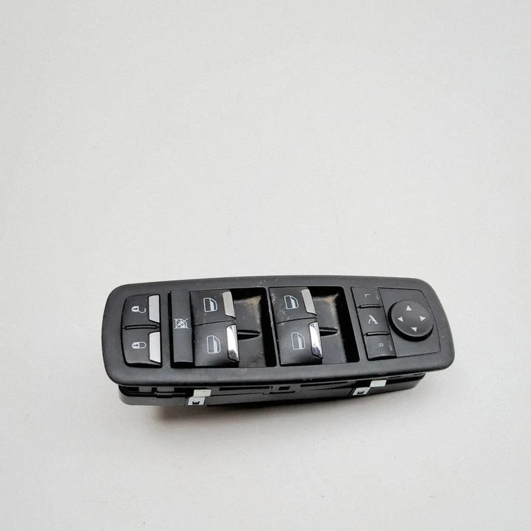 Electric window control switch 670025406
