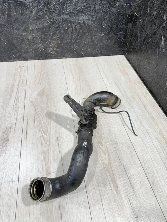 Intercooler hose/pipe A2035283382