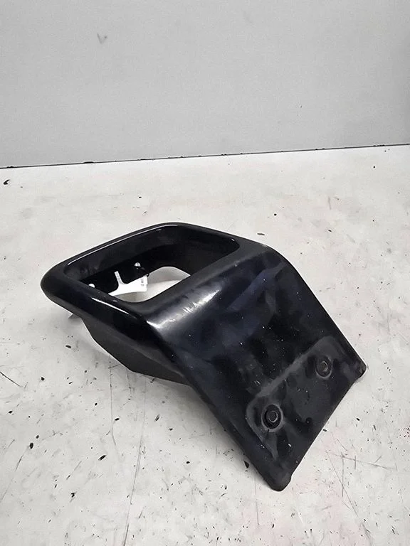 Listwa zderzaka tylnego BJ3M17F879D