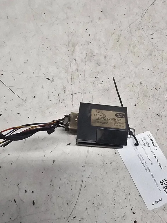 Pozostałe sterowniki i moduły BJ3217509AD