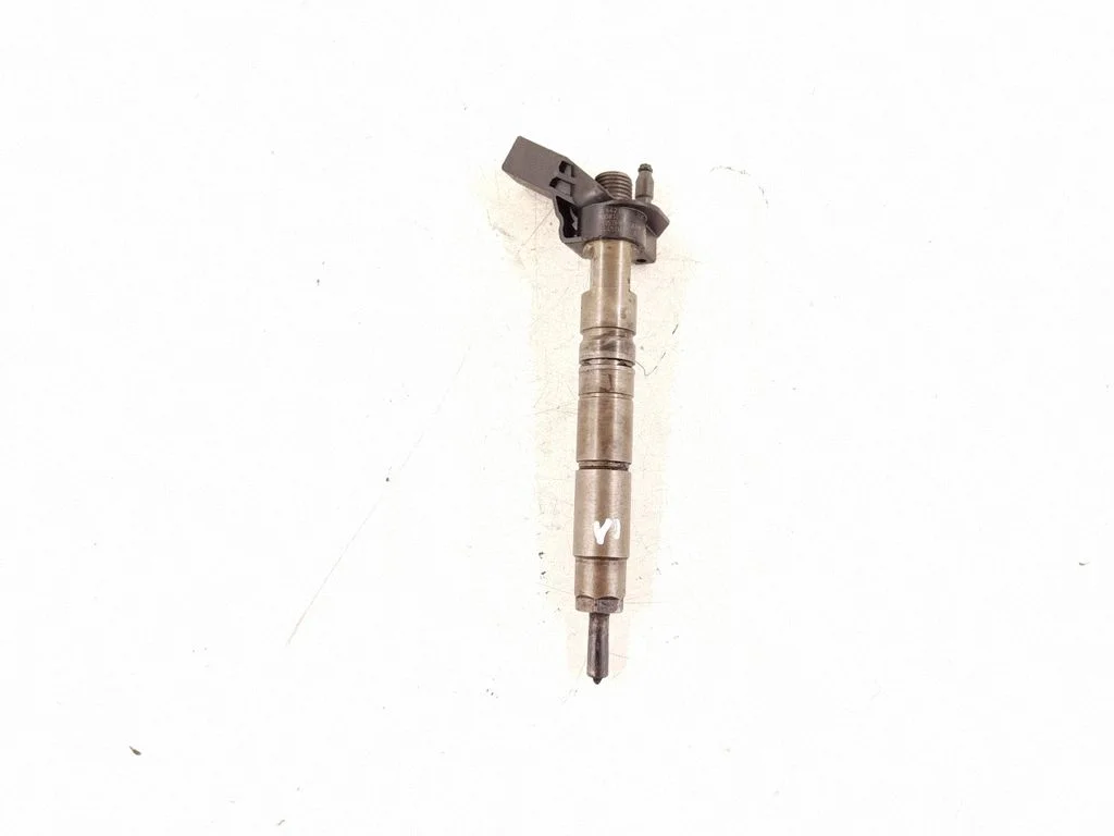 Fuel injector