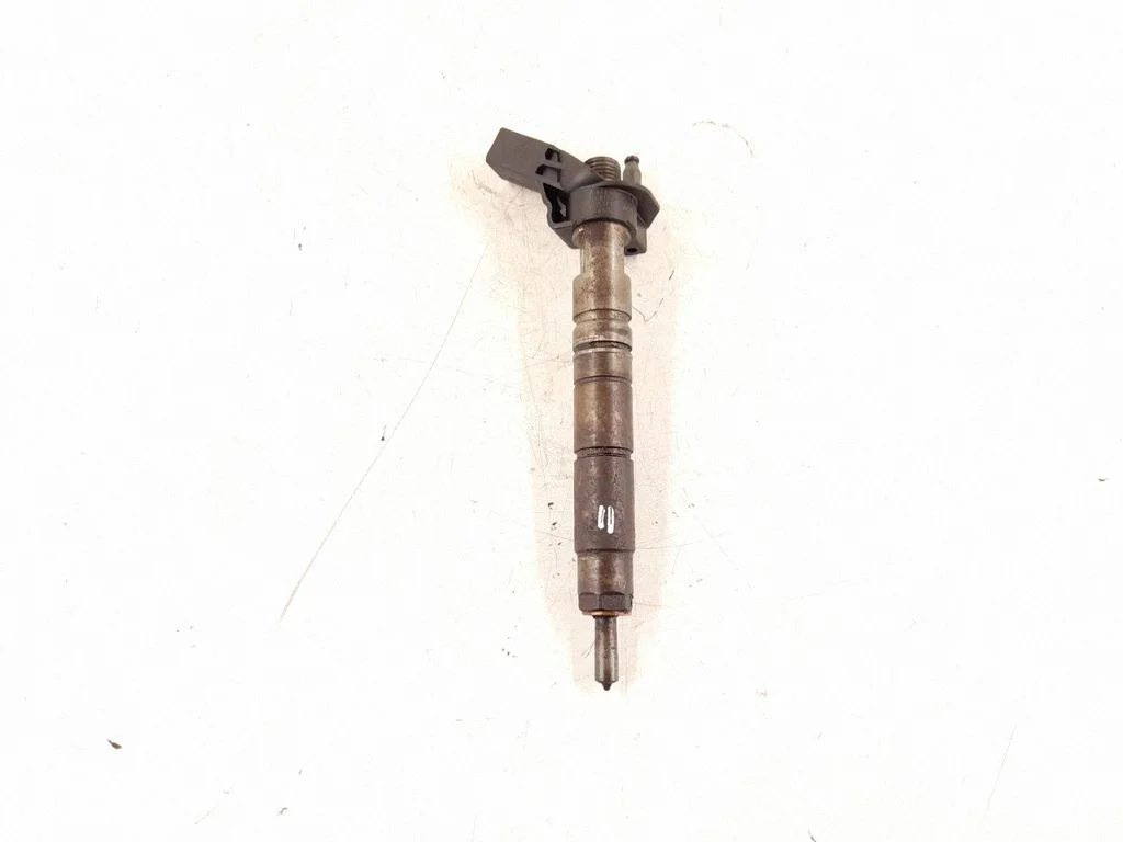 Fuel injector