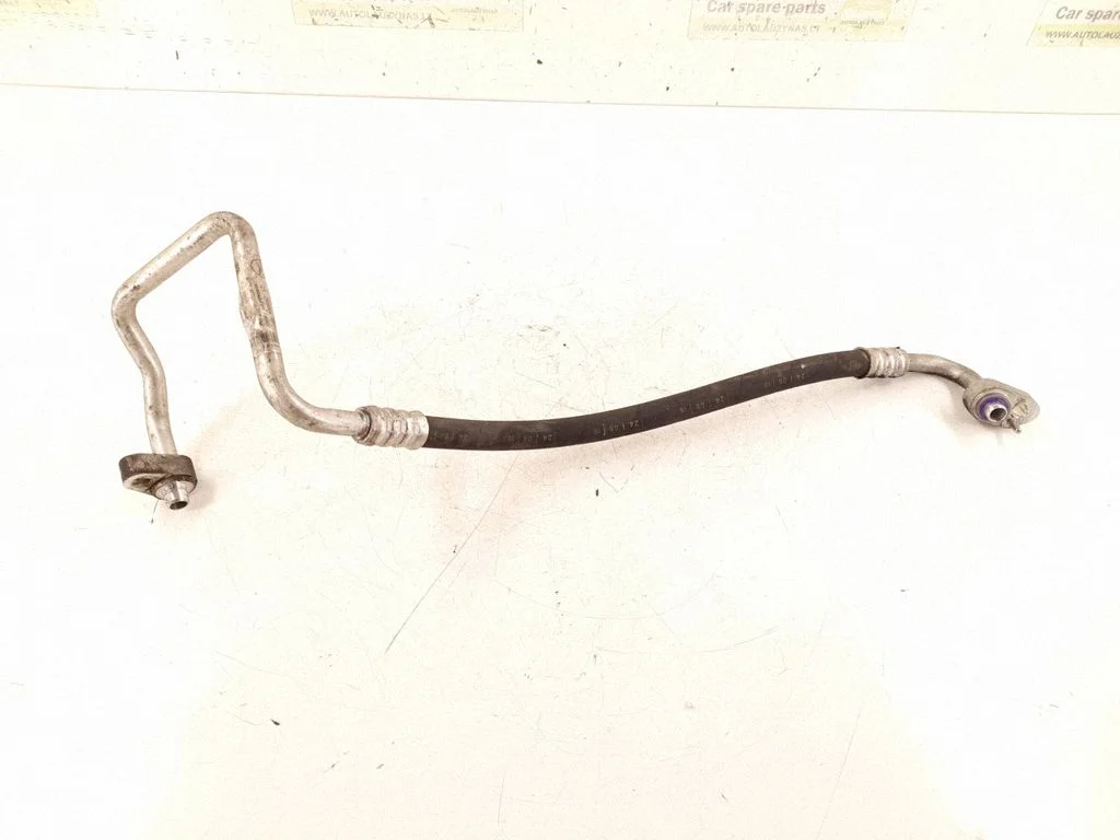 Air conditioning (A/C) pipe/hose