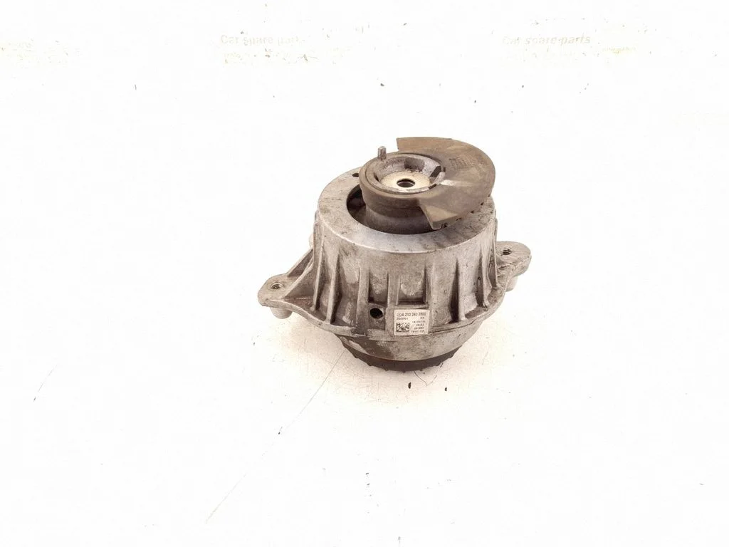 Engine mount bracket – right