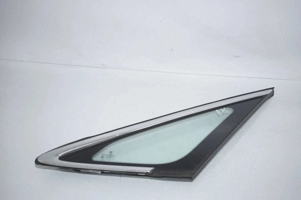 Front door window glass four-door – BMW 2 Series F45 (2014-2021)