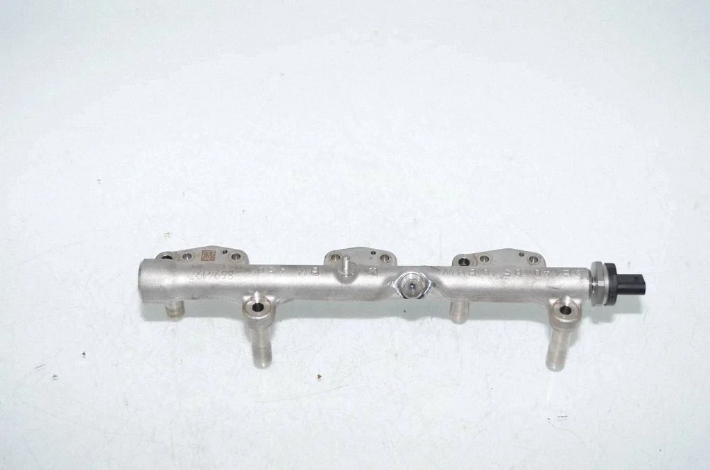 Fuel main line pipe 8694197