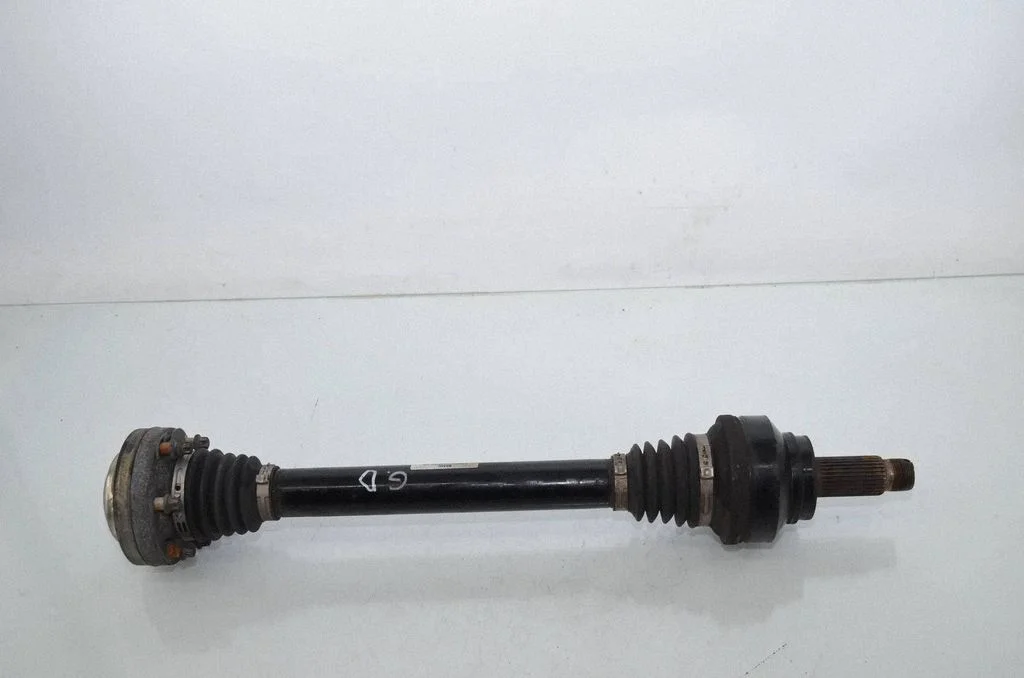 Rear driveshaft 7849969