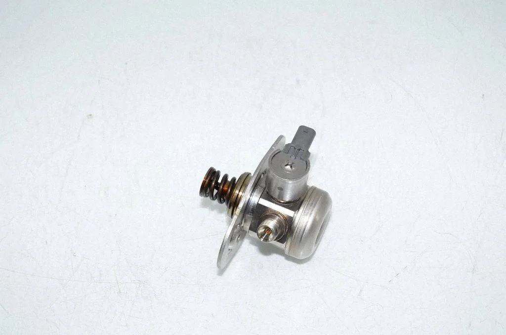 Fuel injection high pressure pump 7636881